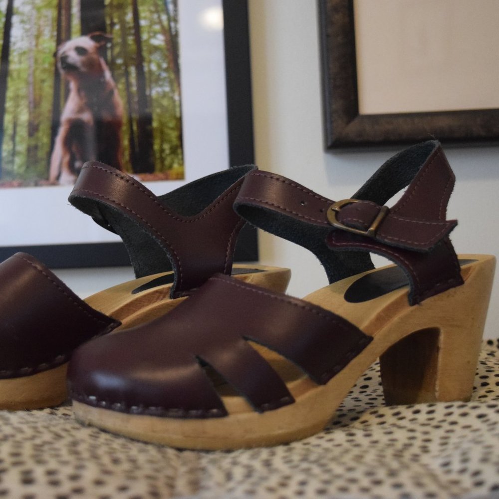 Sven Purple Clogs - Size 38
